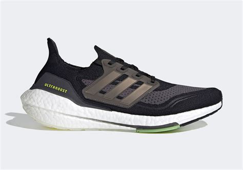 UltraBoost 21 price